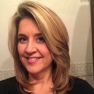 Meet your Posher, Stacy